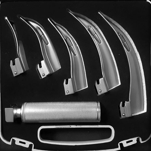 Ларингоскоп Макінтош, набір з 5-х клинків зігнутих № 0, 1, 2, 3, 4 та рукоятка, в жорсткому футлярі Bio Tules Impex BTS-2-110-00.1